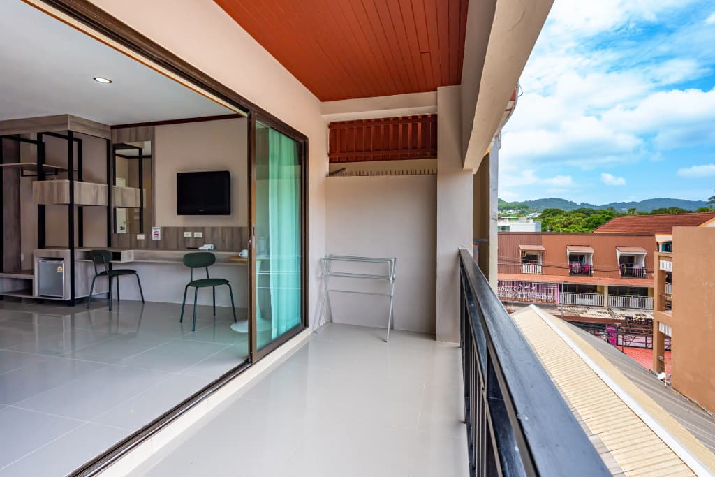 The Outdoor Kata Hotel - photo 7