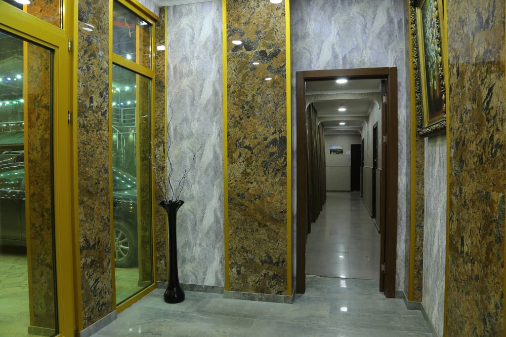 DKD-Bridge Hotel - photo 4