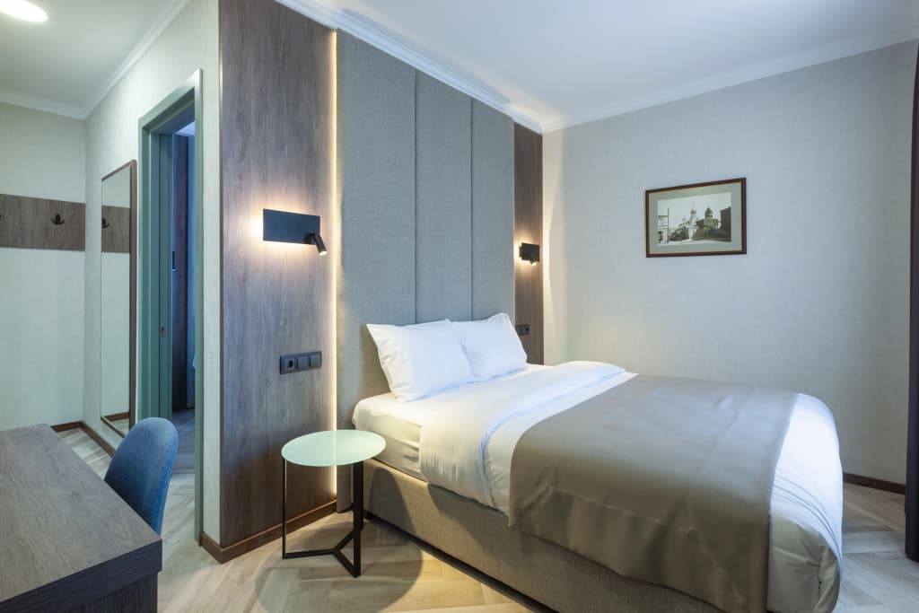 Old Wall Hotel - photo 41