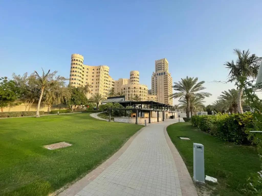Al Hamra Palace At Golf&Sea Apart-hotel - photo 9