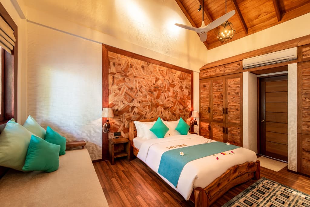 Island Luxury Boutique Hotel, Fulhadhoo - photo 27