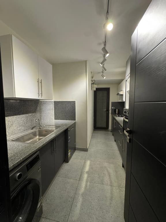 Ground Floor 3 Bedroom Apartment With Private Pool - photo 5