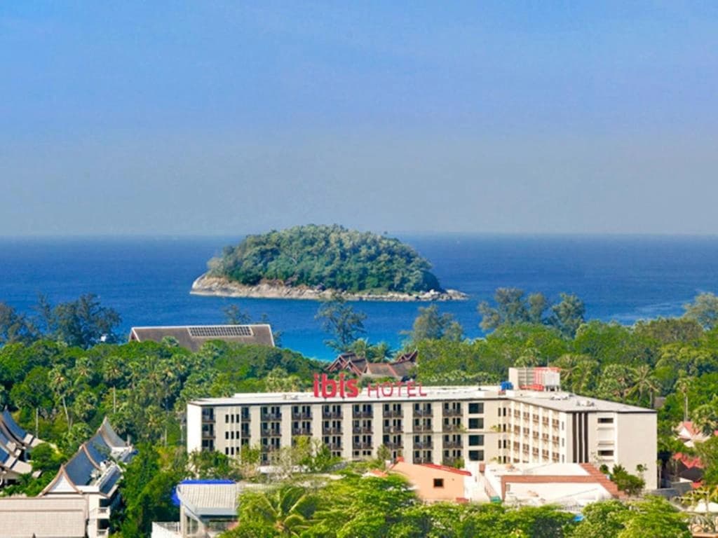 ibis Phuket Kata - photo 1