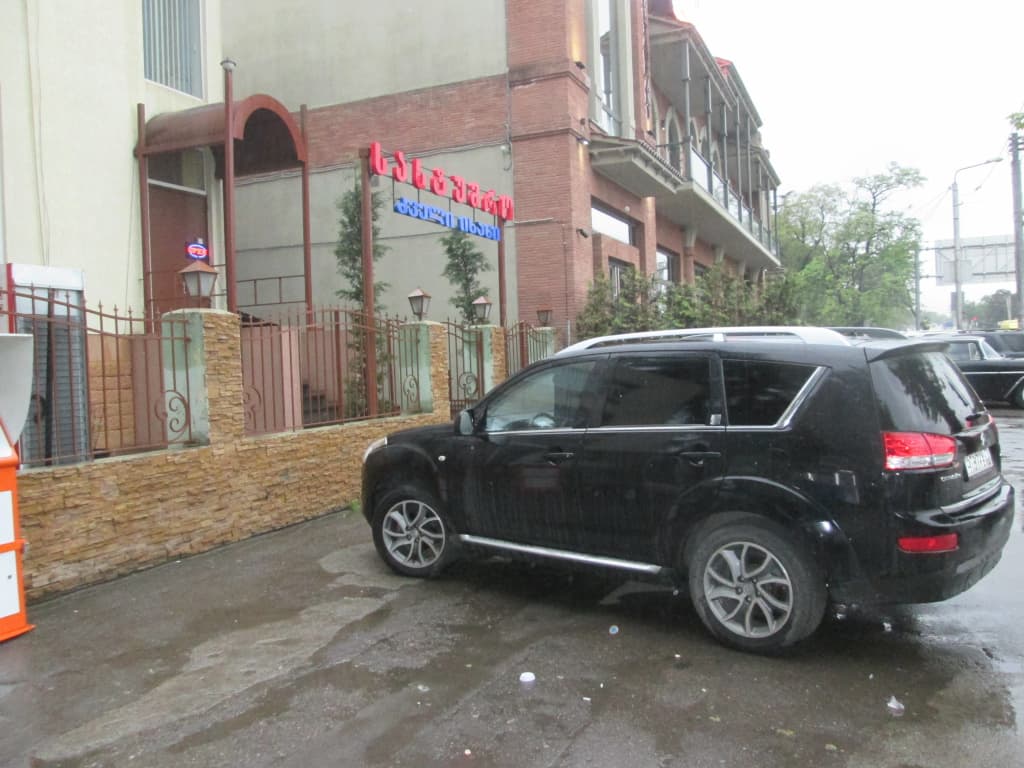 Old Isani Hotel - photo 11