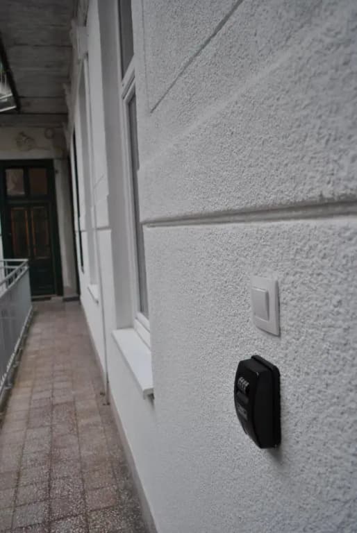 Sunset Central Apartments - photo 42
