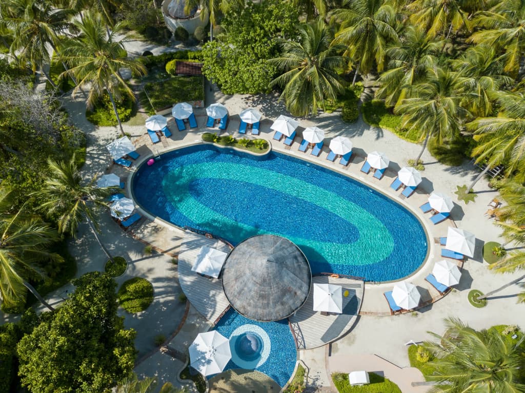 Bandos Maldives Resort - photo 17