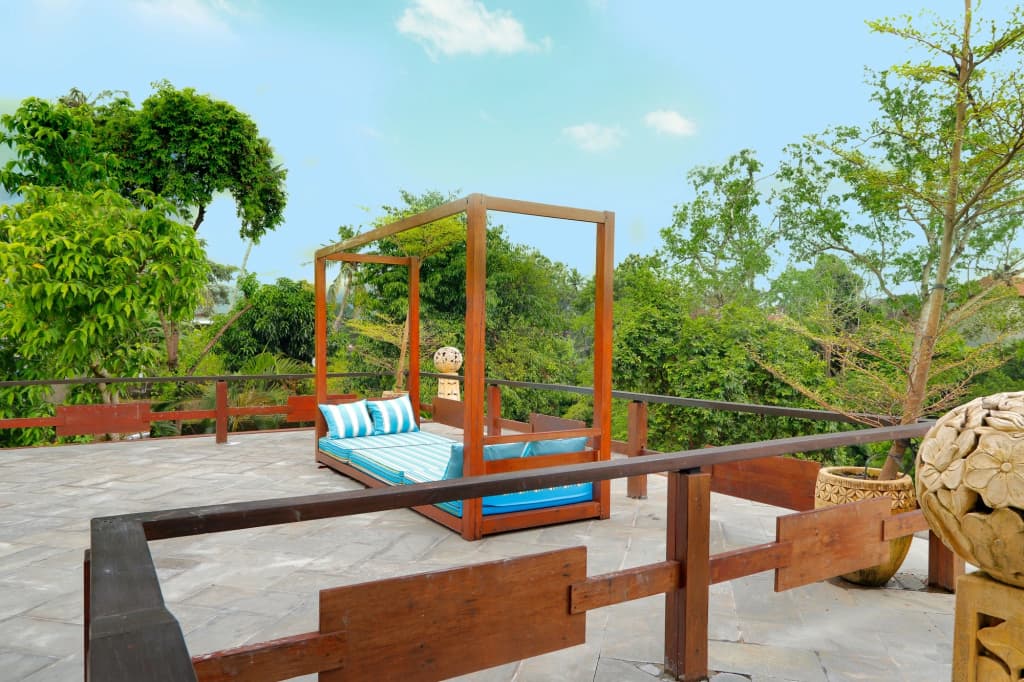 Little Ubud River View Villa - photo 40
