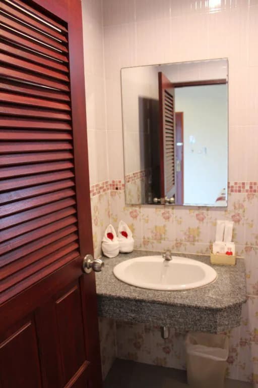Fulla Place Hotel - photo 14