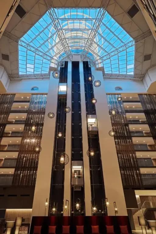 Sheraton Grand Tbilisi Metechi Palace Hotel - photo 43
