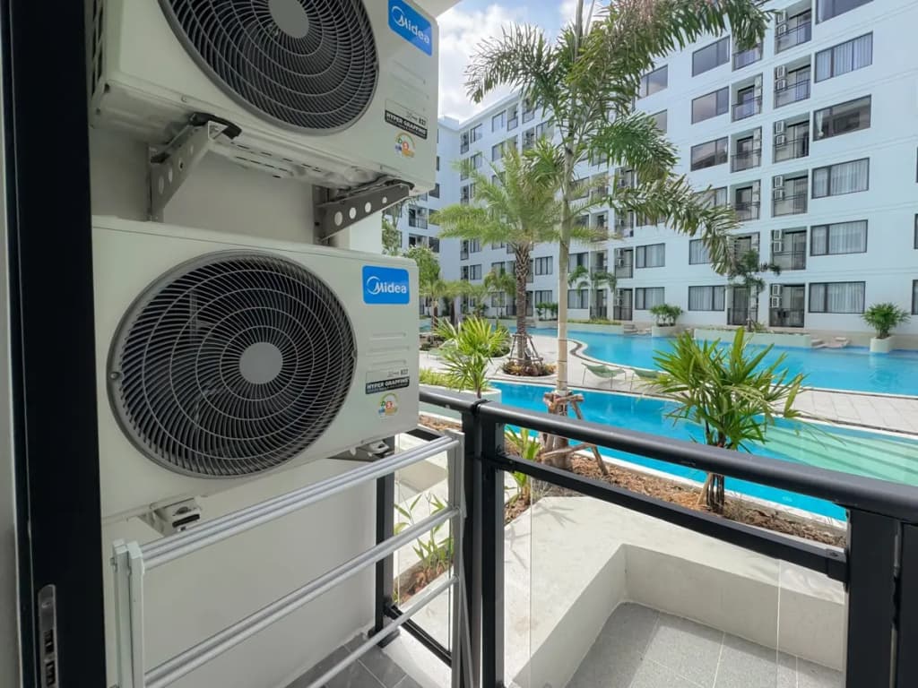 Pool Access 1Bdr Capri Residence Bang Tao Flat - photo 11