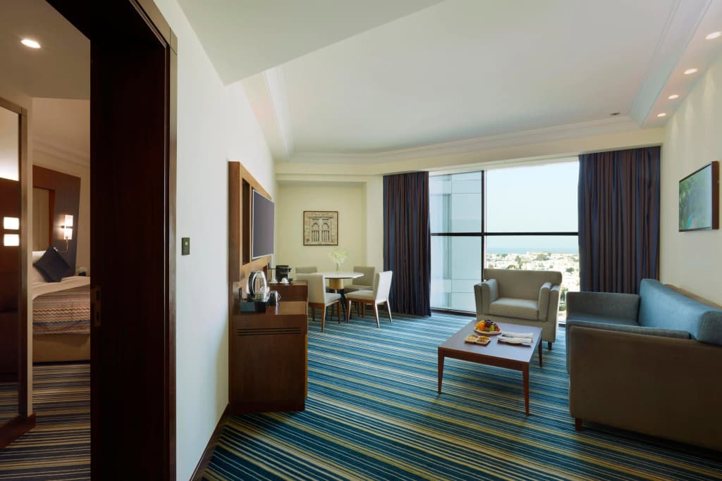 Hotel Royal Tulip Muscat Hotel - photo 2