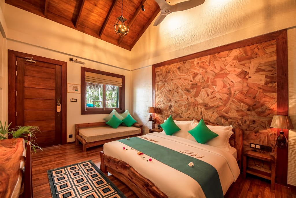 Island Luxury Boutique Hotel, Fulhadhoo - photo 28