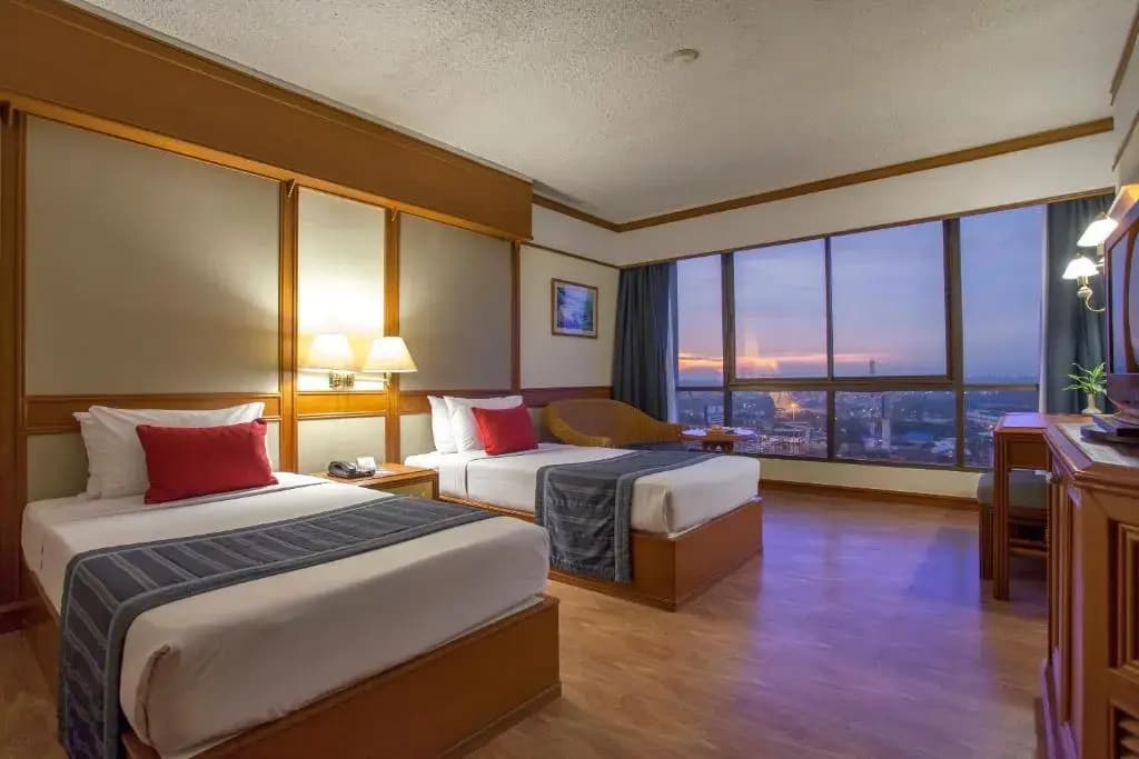 Cholchan Pattaya Beach Resort - photo 6