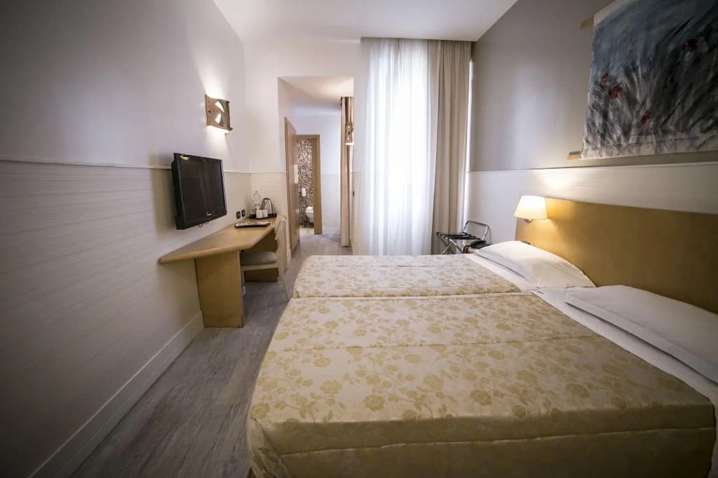 Hotel Aphrodite - photo 18