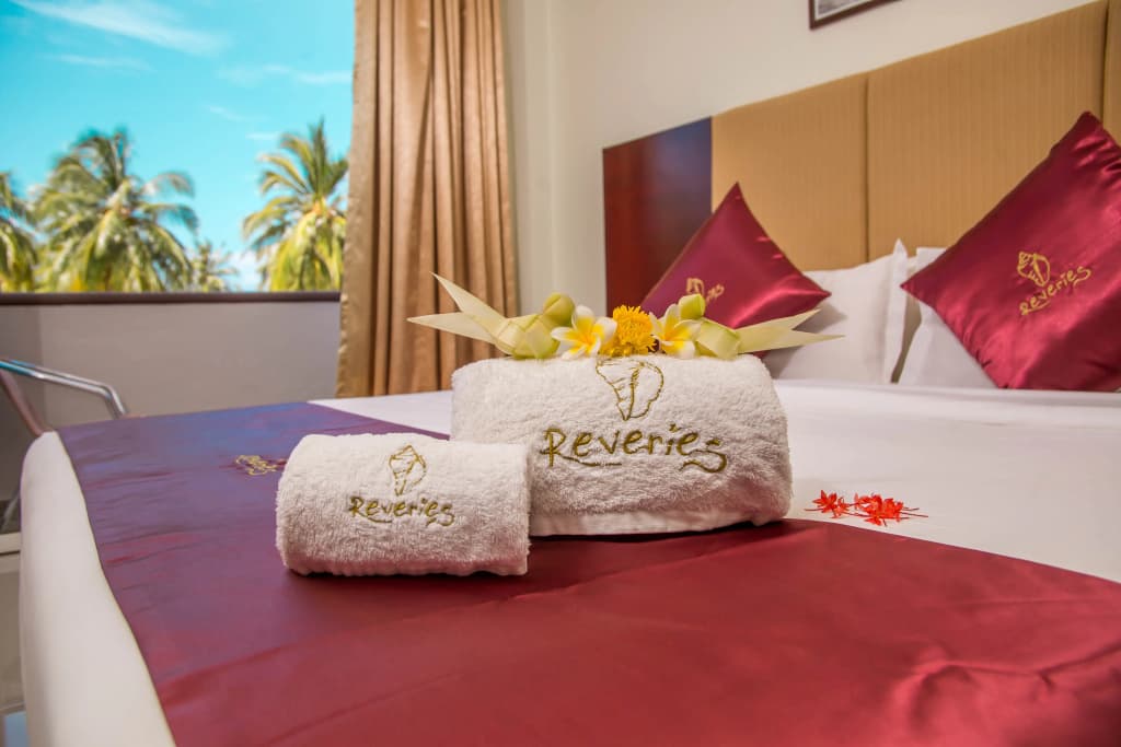 Reveries Maldives Hotel - photo 2