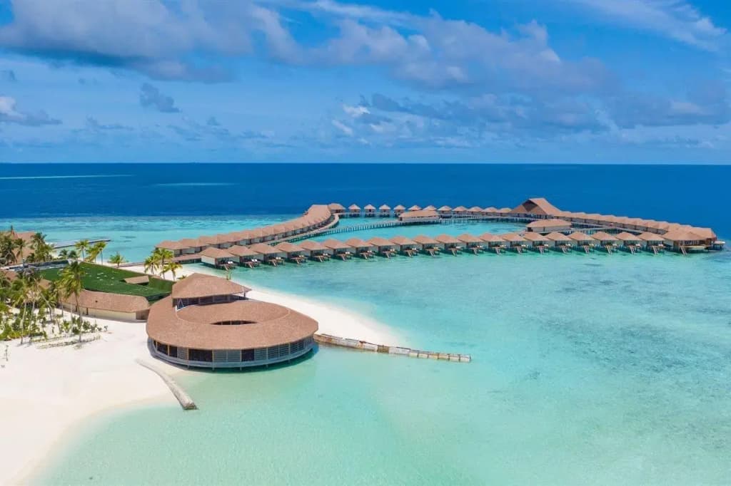 Cinnamon Velifushi Maldives Hotel - photo 6