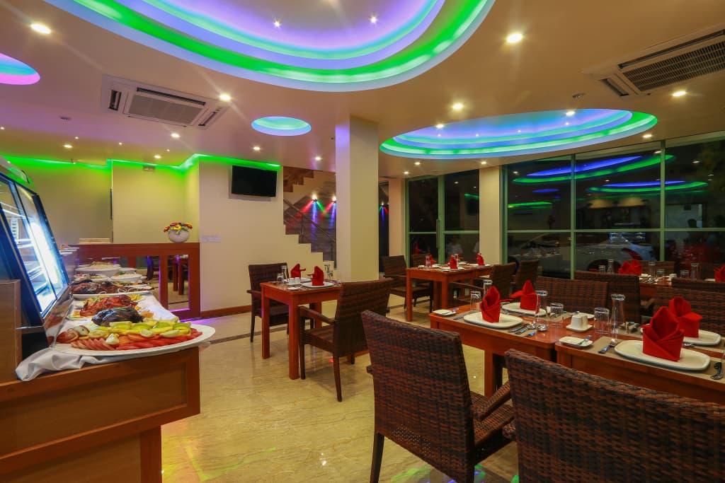 Season Holidays Maldives Guest House - photo 16