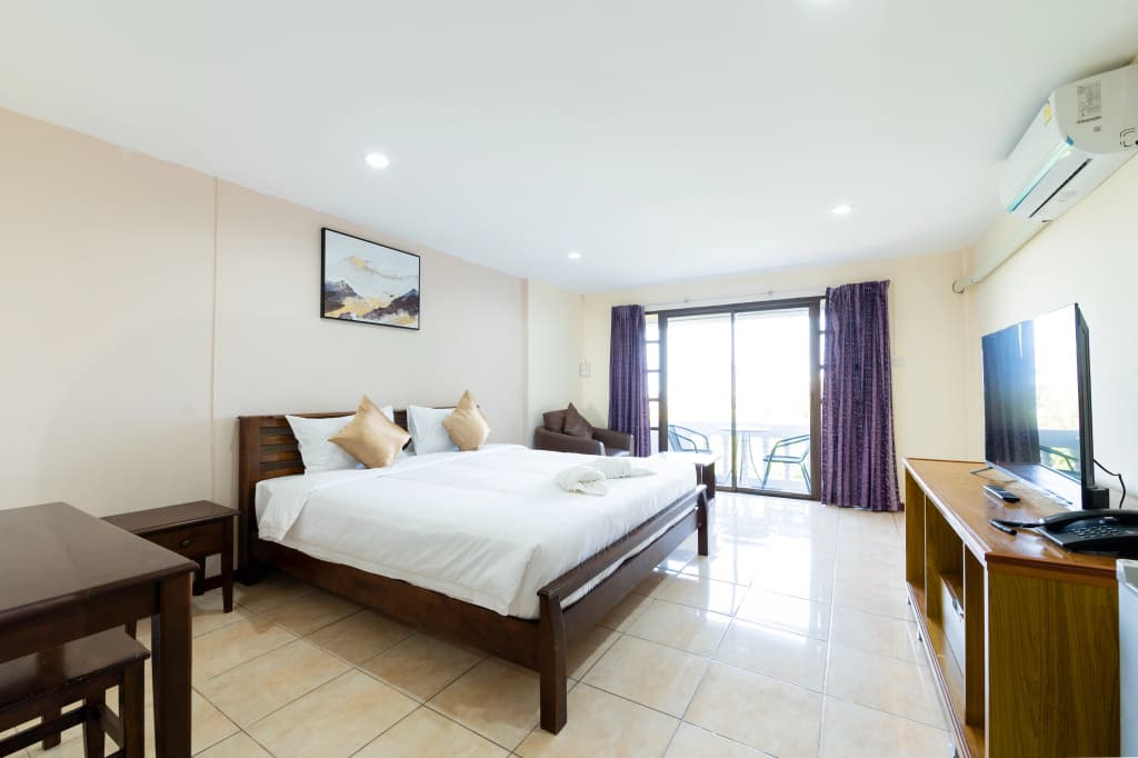 Hillside Resort Pattaya Hotel - photo 16