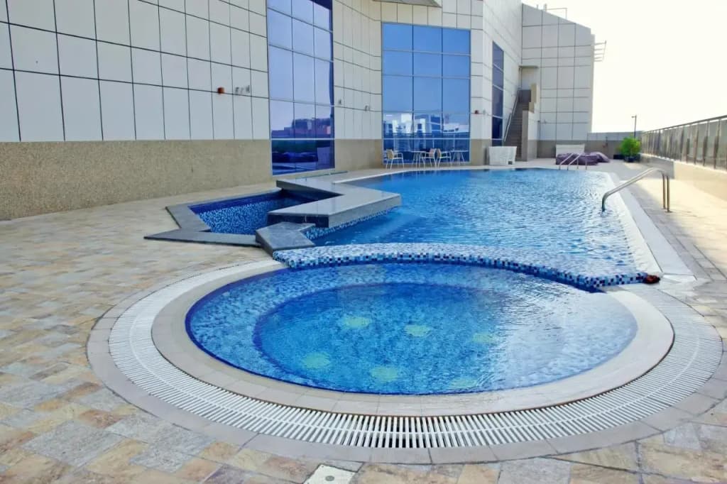 Seven Seas Hotel - photo 10