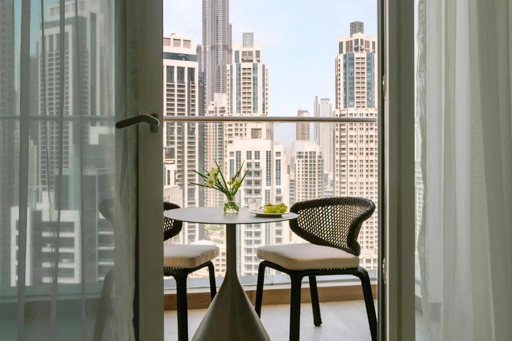 Hotel Aura Suites Downtown - photo 10