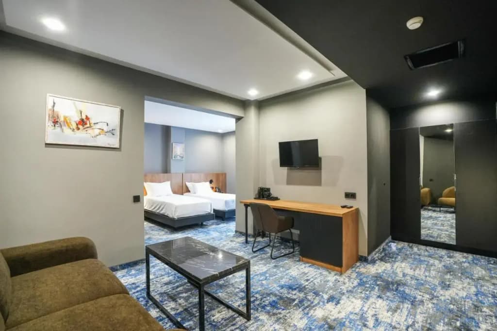 Splendid Tbilisi Hotel - photo 26