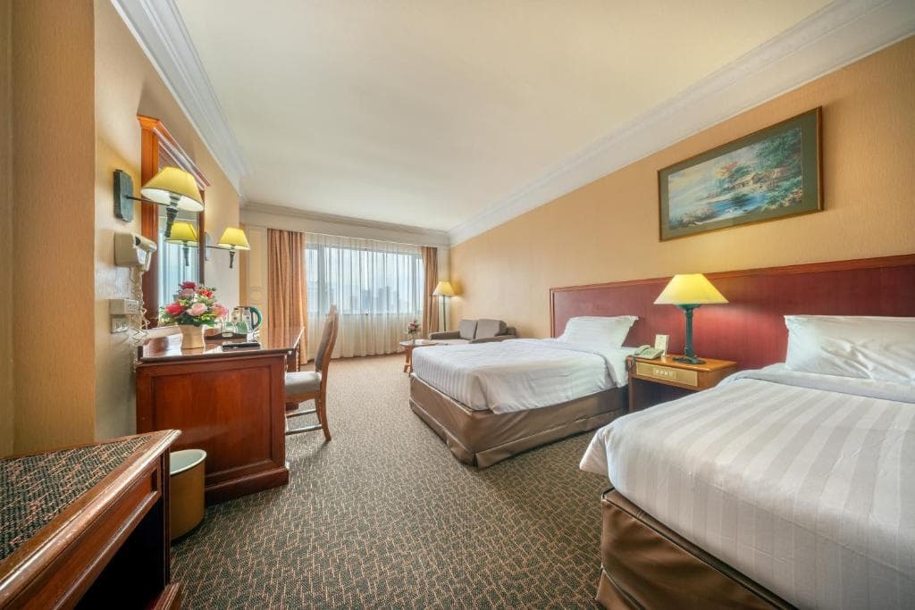 Royal Benja Hotel - Big Rooms, Family Friendly - photo 3