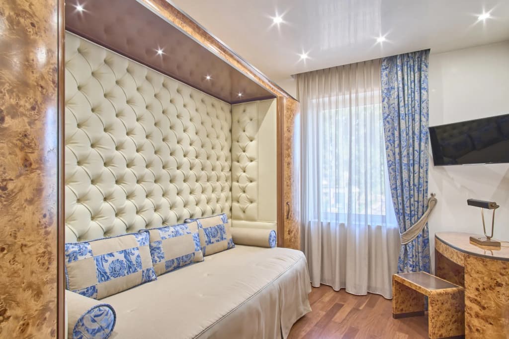 Hotel Santa Chiara Hotel - photo 23