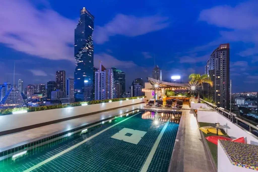 Furama Silom Hotel - photo 2