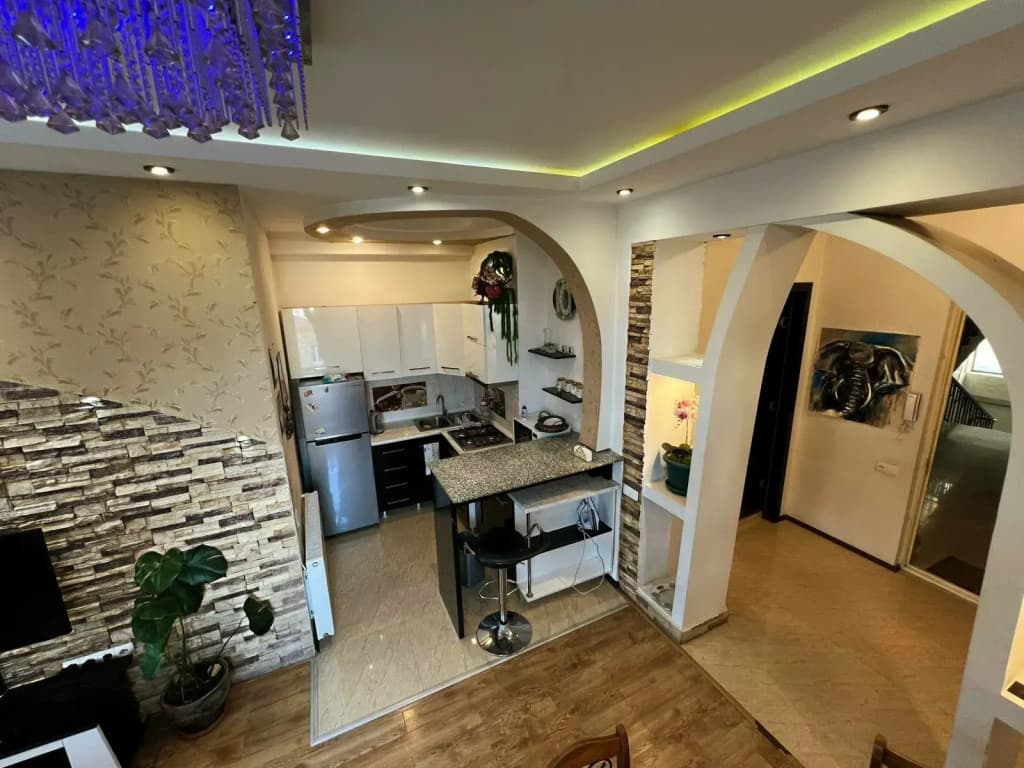 Staryij Tbilisi Apartments - photo 15