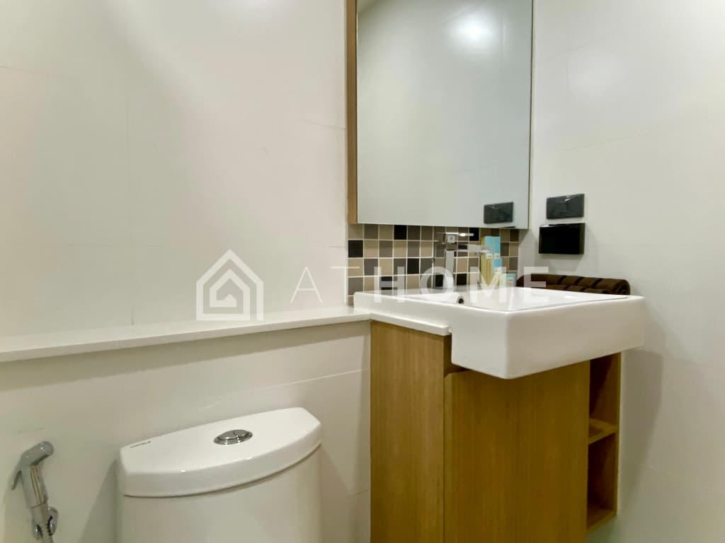 Breeze Beachside 203 Apartments - photo 11