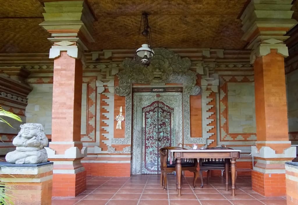 Okawati Hotel - photo 2