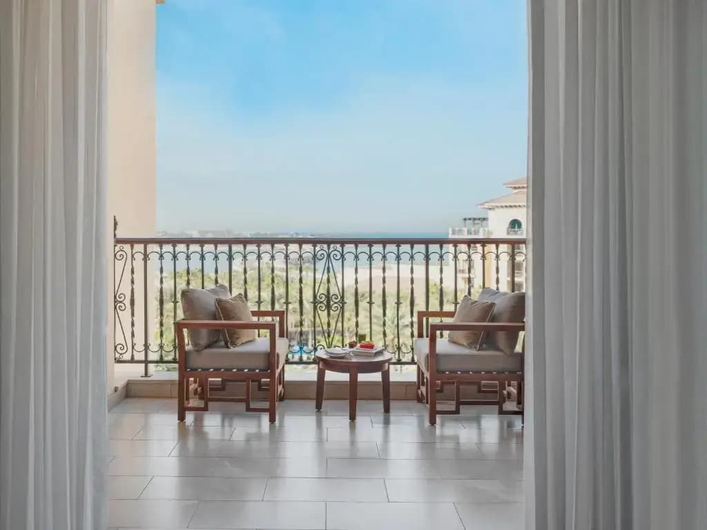 Four Seasons Dubai at Jumeirah Beach Resort - photo 13