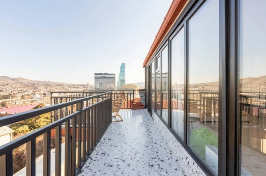 Eagles Nest 2 Apartments - photo 1