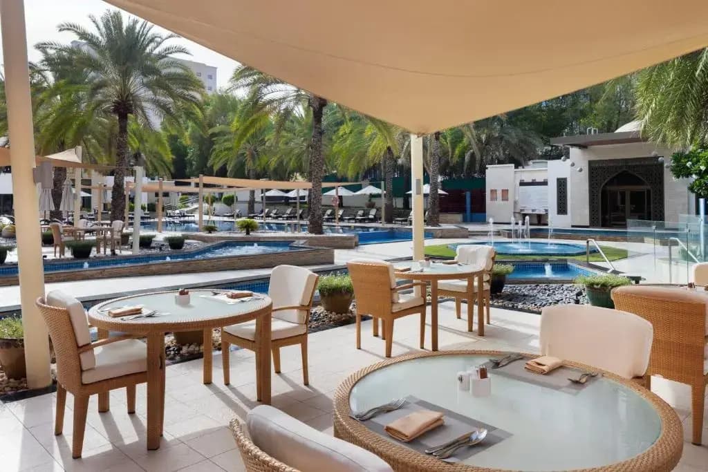 Sheraton Oman Hotel - photo 40