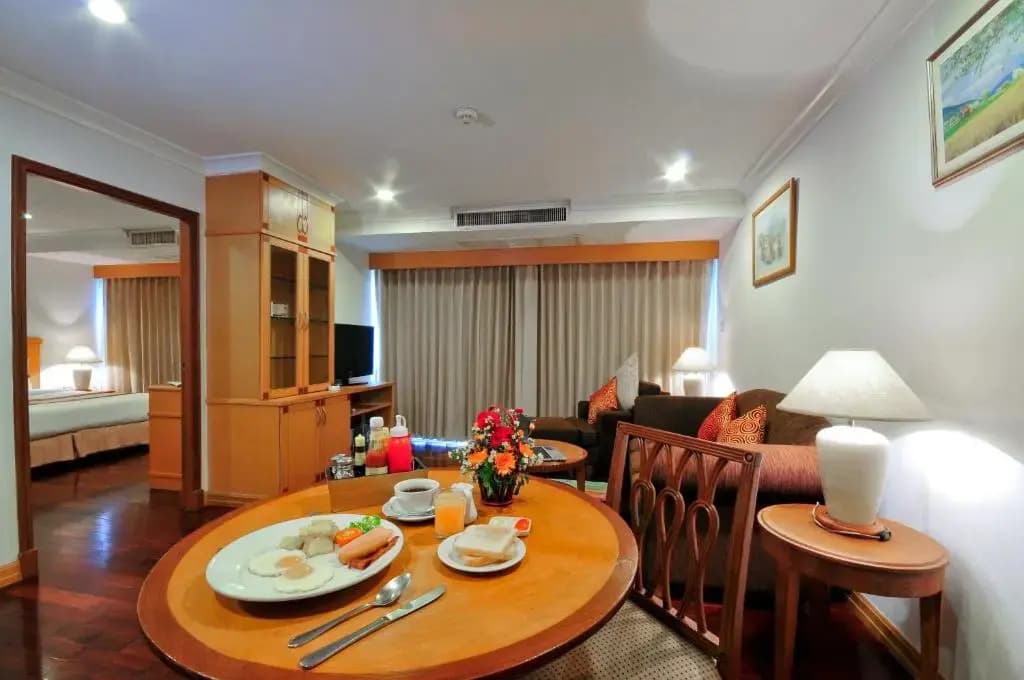 Admiral Suites Bangkok - photo 19