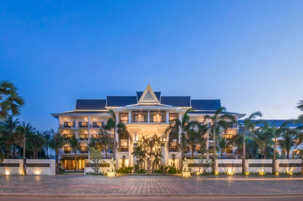 Lotus Blanc Hotel - main photo