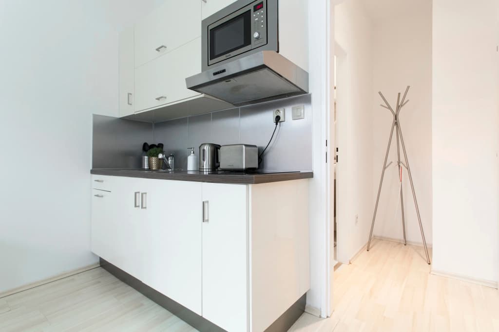 Kahn Apartments - photo 13