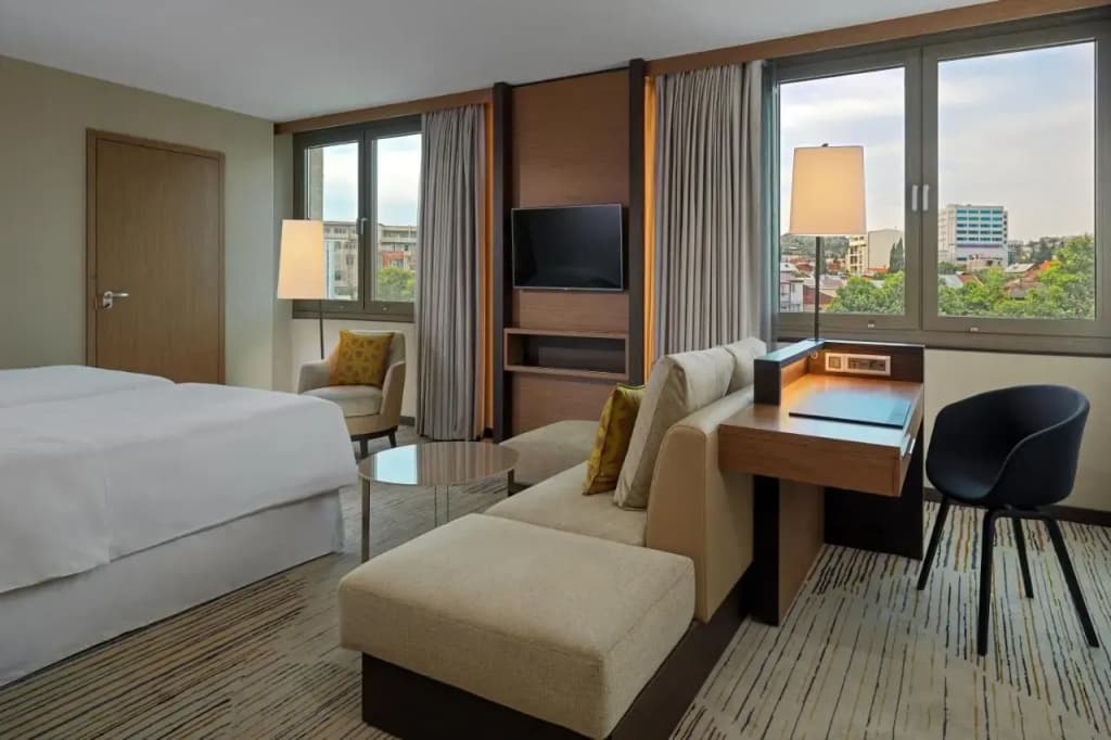 Sheraton Grand Tbilisi Metechi Palace Hotel - photo 26