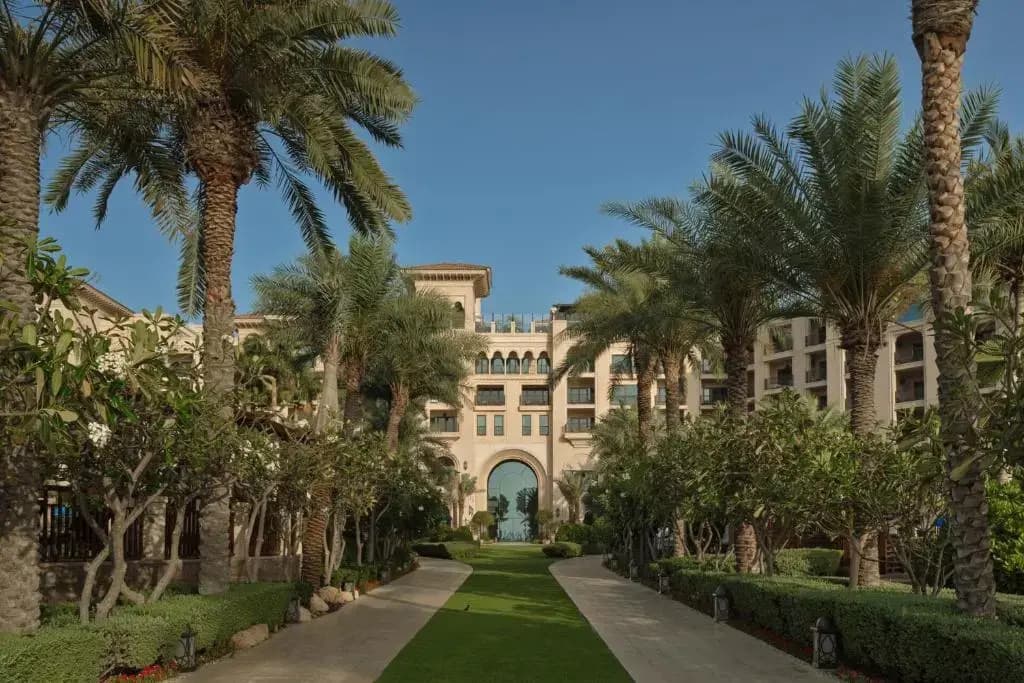 Four Seasons Dubai at Jumeirah Beach Resort - photo 31