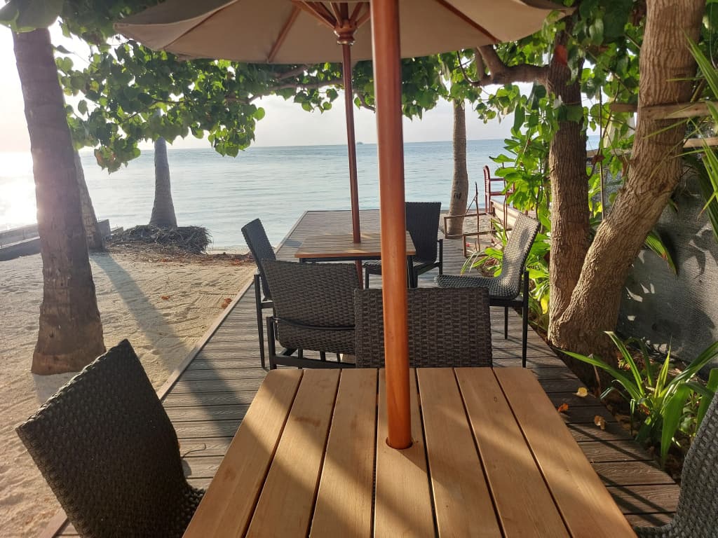 Comfy Cool Breeze by Emzaz Hotel - photo 7