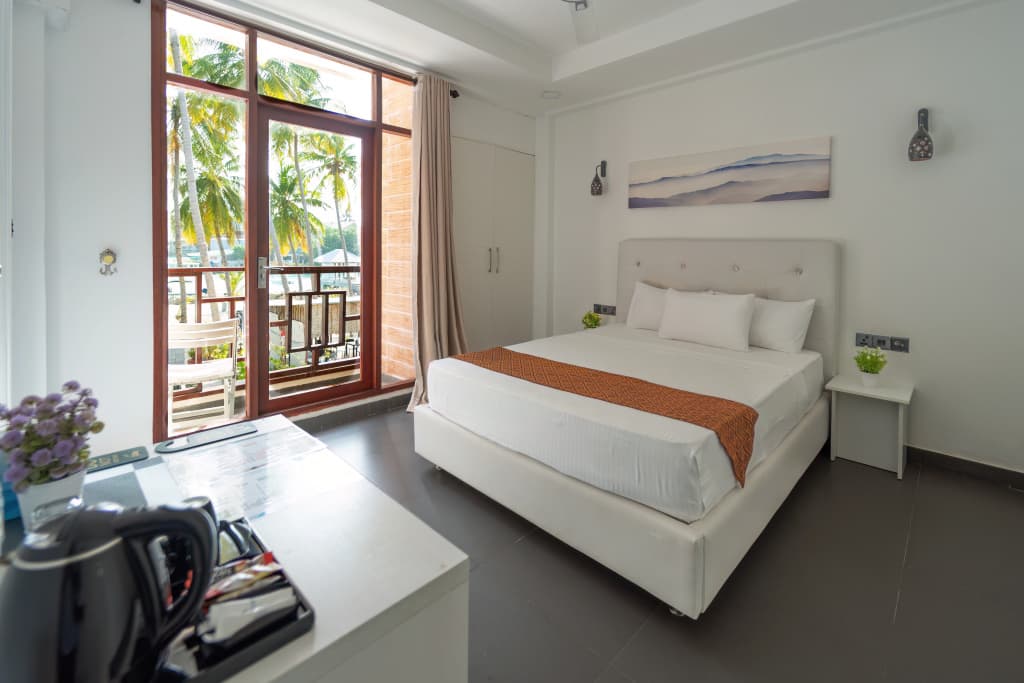 Silver Oasis Maldives Hotel - photo 12