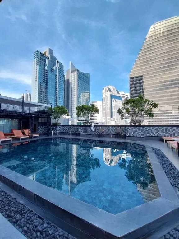 Ramada Sukhumvit Soi Eleven (Ramada Graand Swiss Sukhumvit 11) - photo 1