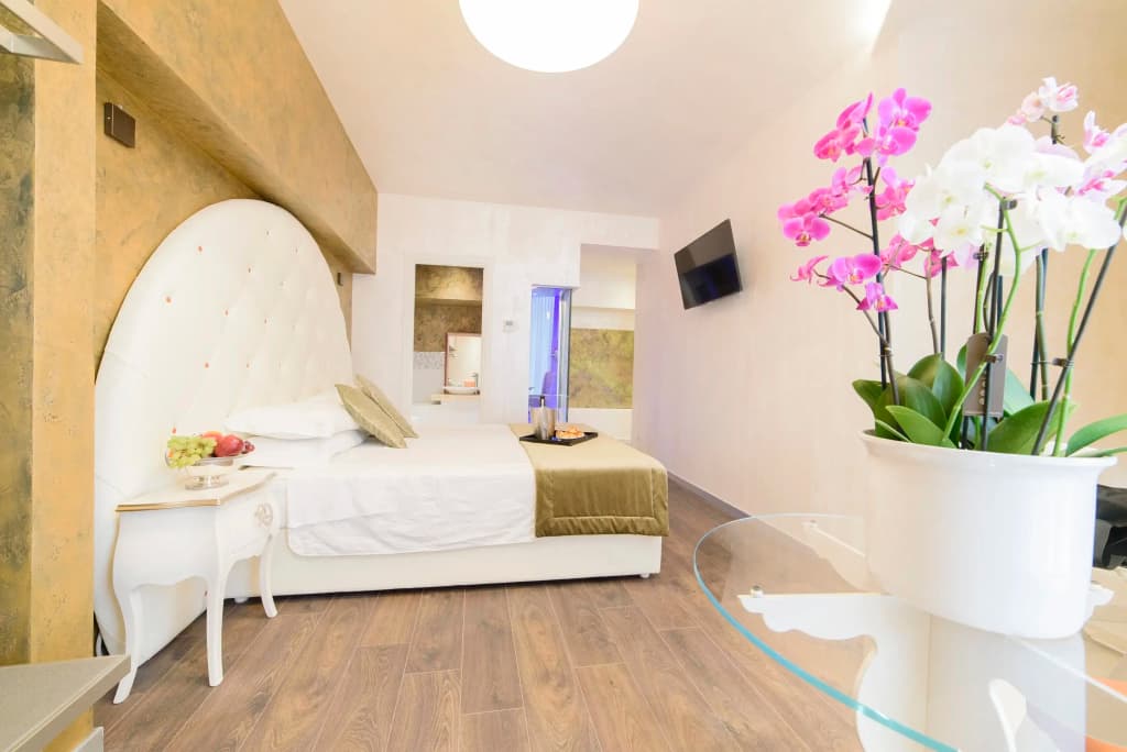 LBH Hotel Vespasiano - photo 20