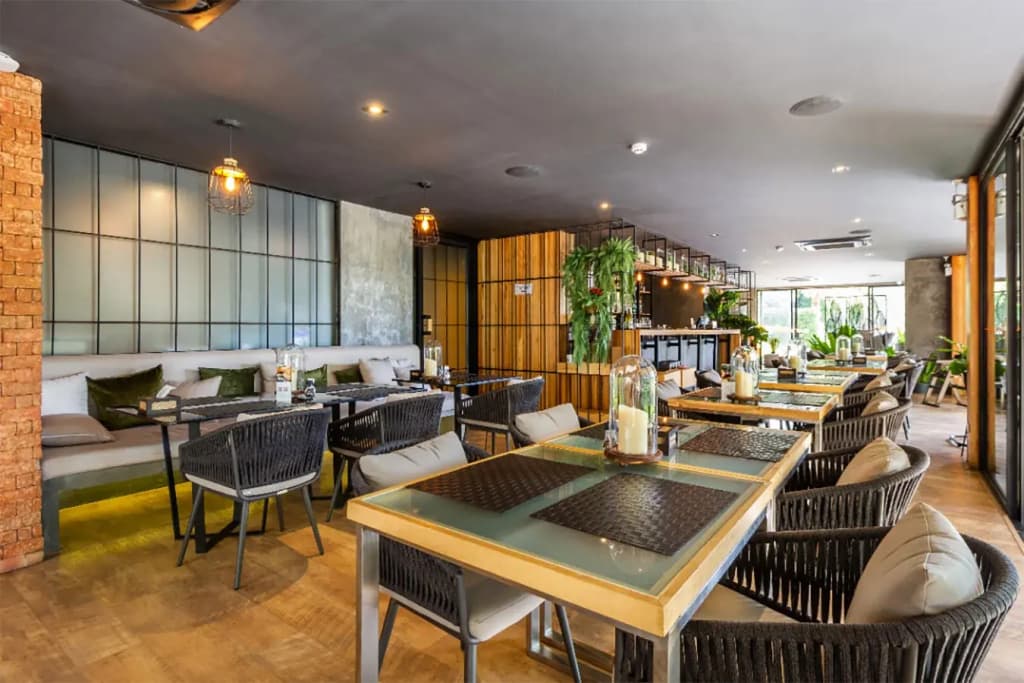 Diamond Condominium by Alexanders Apartments - photo 4