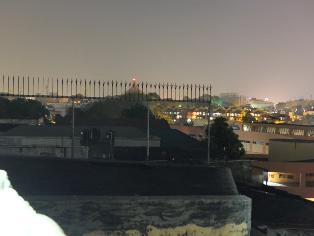 City Hotel - photo 11