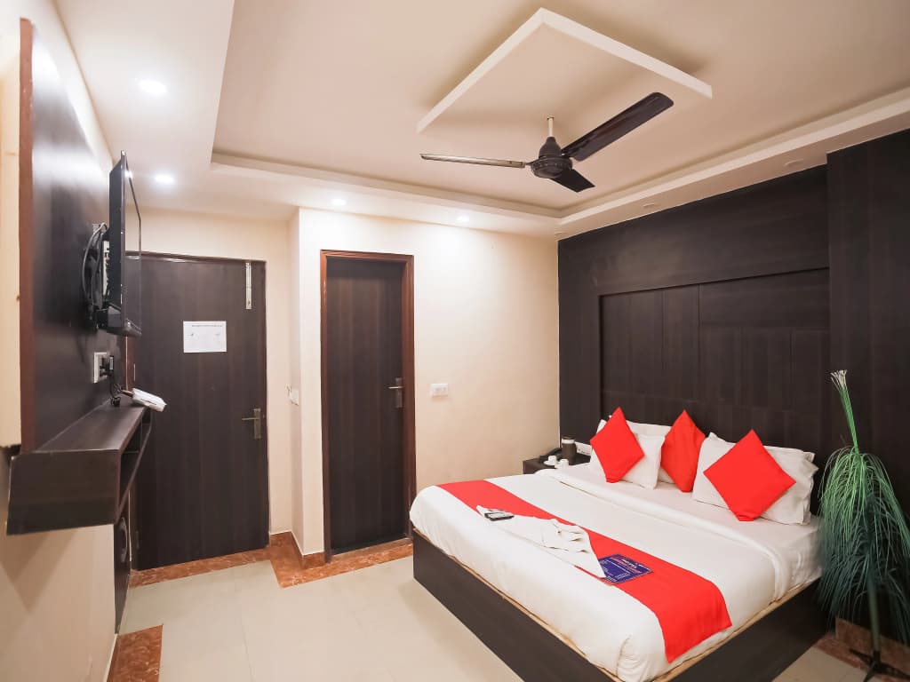 Luxury Stay Hotel - photo 7