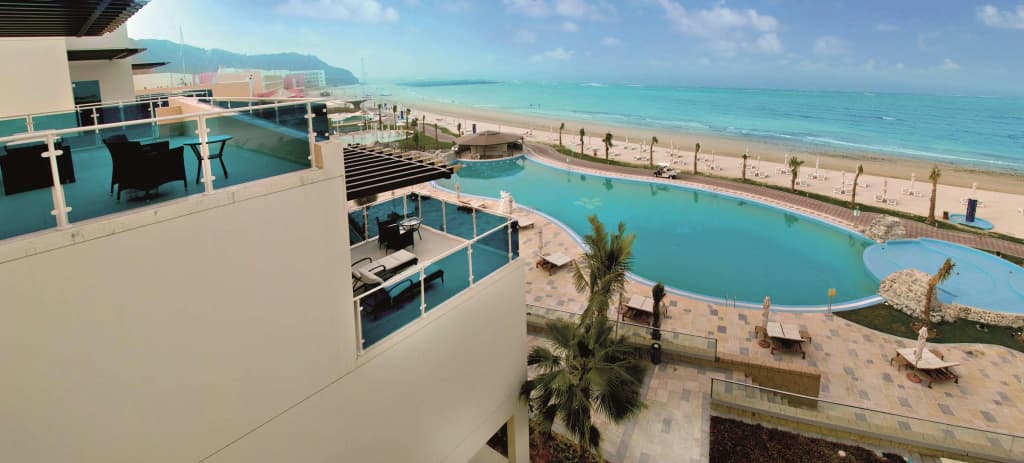 Radisson Blu Resort Fujairah Hotel - photo 12