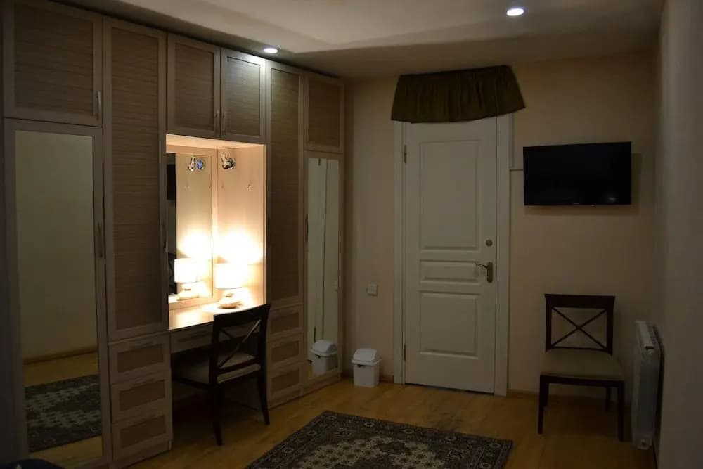 Your House in Tbilisi - photo 13