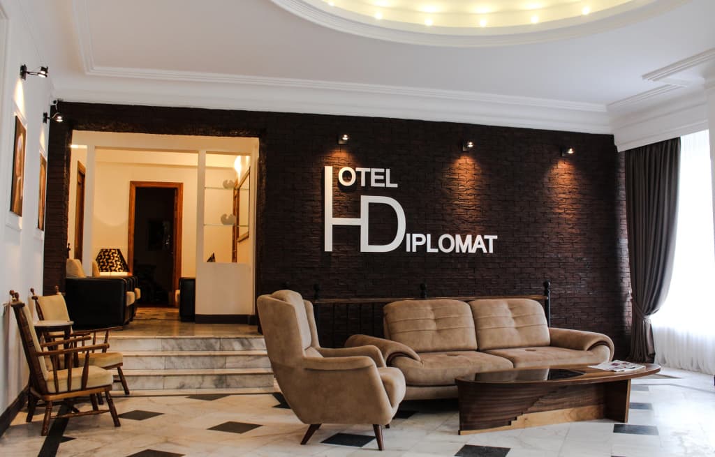Diplomat Hotel - photo 5