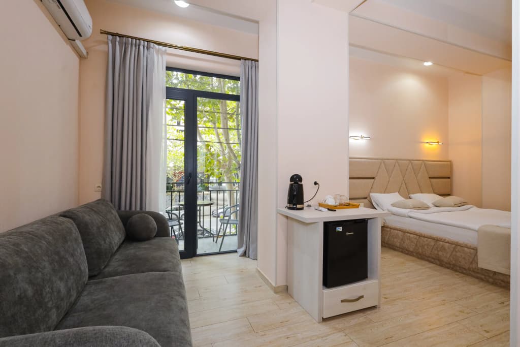 Westhills Apartment Hotel - photo 2